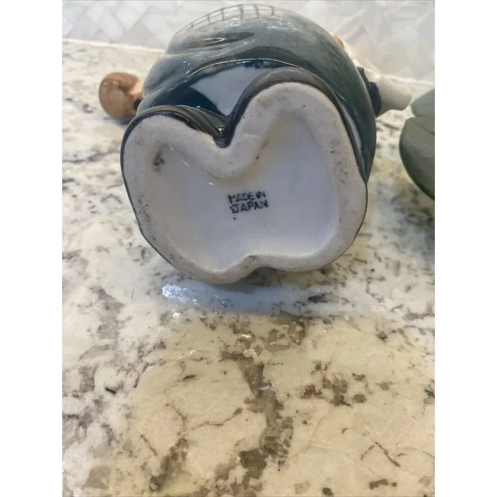 Vintage Ceramic Waiter Holding Pitcher Liquor Wine Decanter Bottle‎ Japan